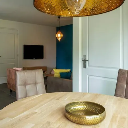 Holiday home Luxe Vakantiebungalow Casa Cranenweyer *